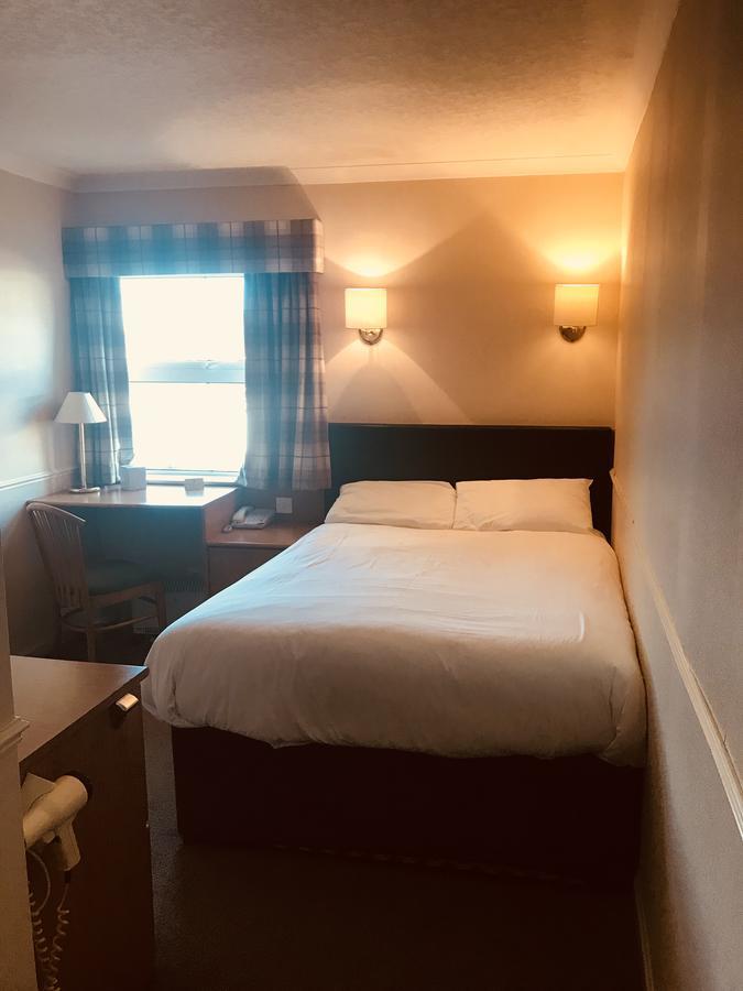 Bed & Breakfast Caledonian 3*